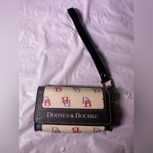 Dooney & Bourke Cream and Black Wristlet